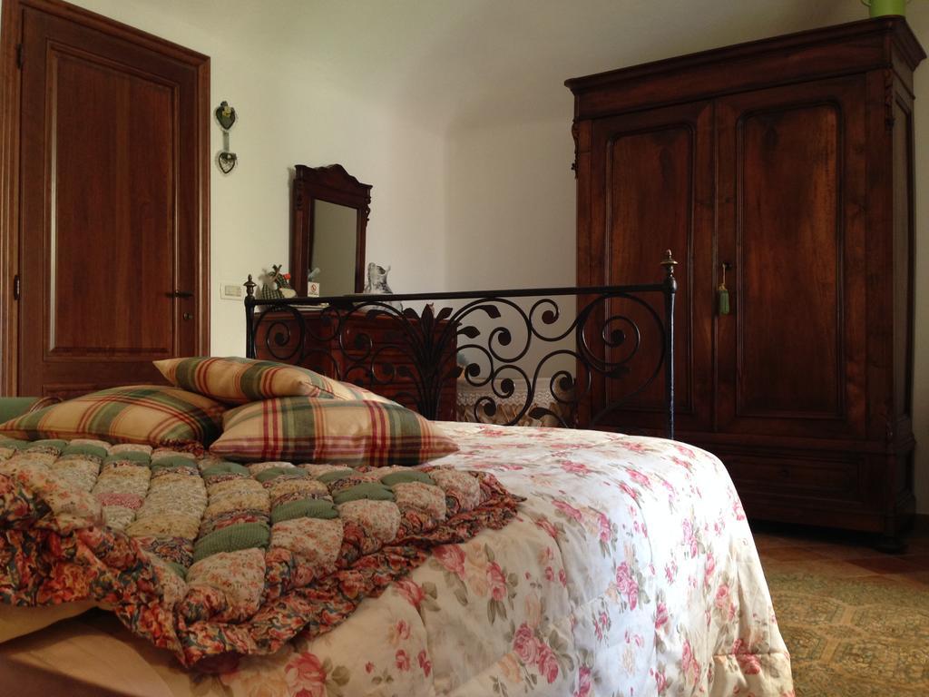 Cascina Folletto Villa Novi Ligure Szoba fotó
