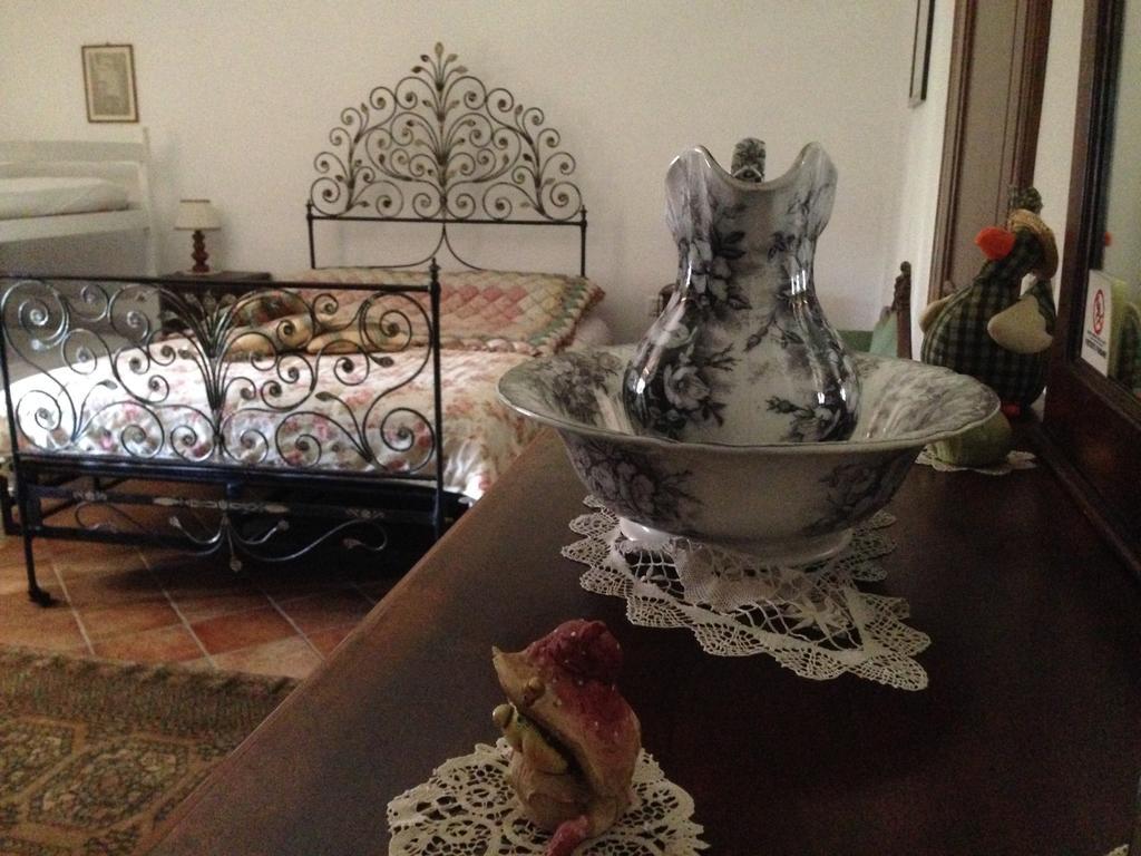 Cascina Folletto Villa Novi Ligure Szoba fotó